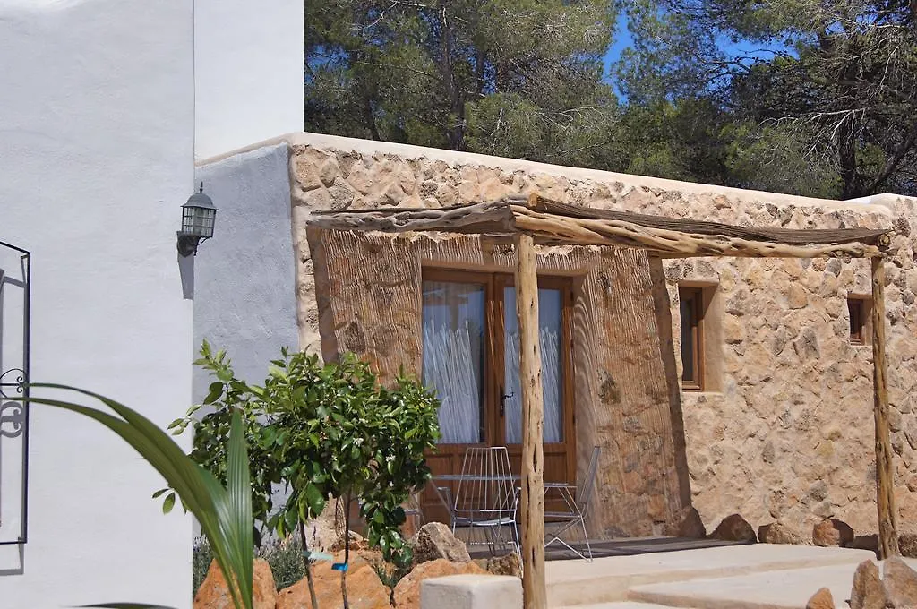 Bed & Breakfast Can Bliss B&B Cala Llenya  Spanien