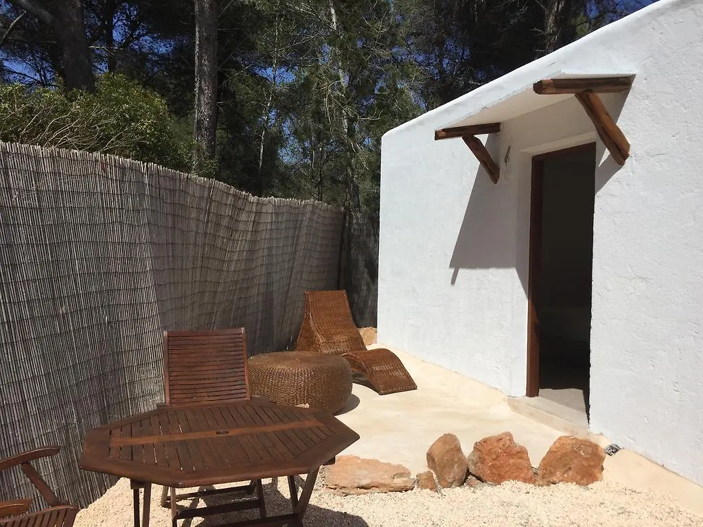 Bed & Breakfast Can Bliss B&B Cala Llenya