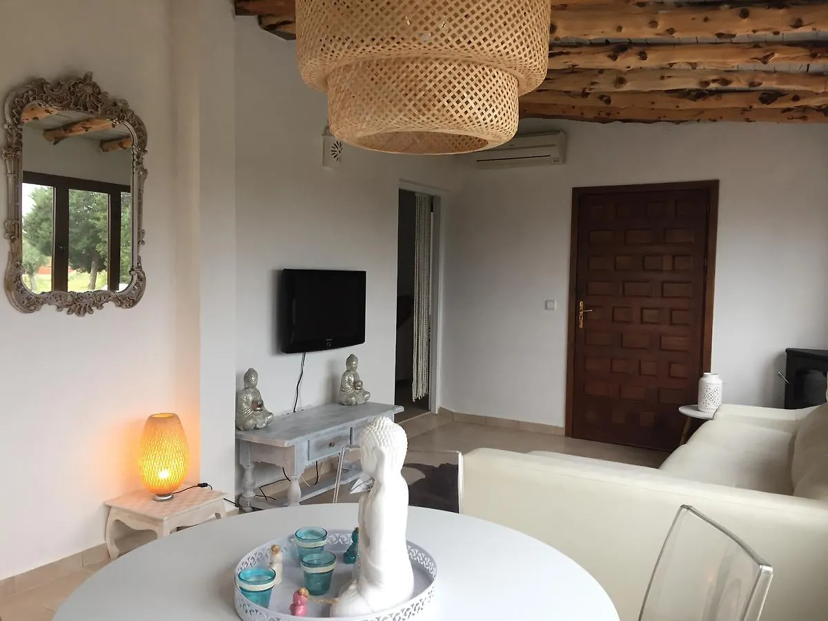 Bed & Breakfast Can Bliss B&B Cala Llenya
